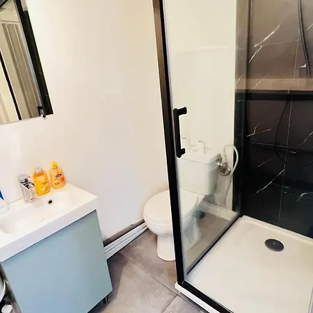 Superbe En Duplex Cosy - Parking Gratuit Lägenhet